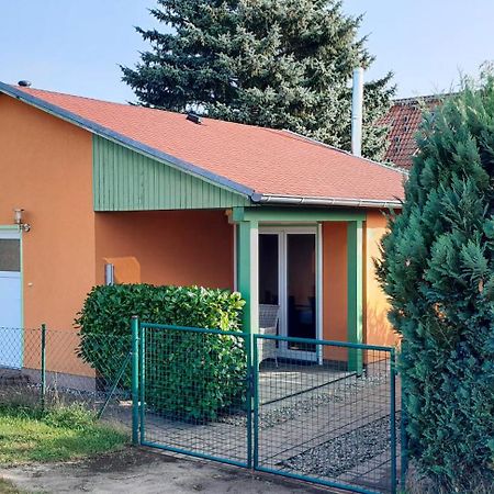Kleines Ferienhaus Am Feldrand Malchow  Bagian luar foto